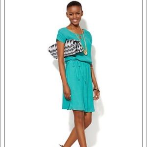 Cap sleeve sheath dress